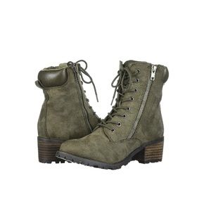 Coconuts by Matisse Suede Combat Boots NWOT